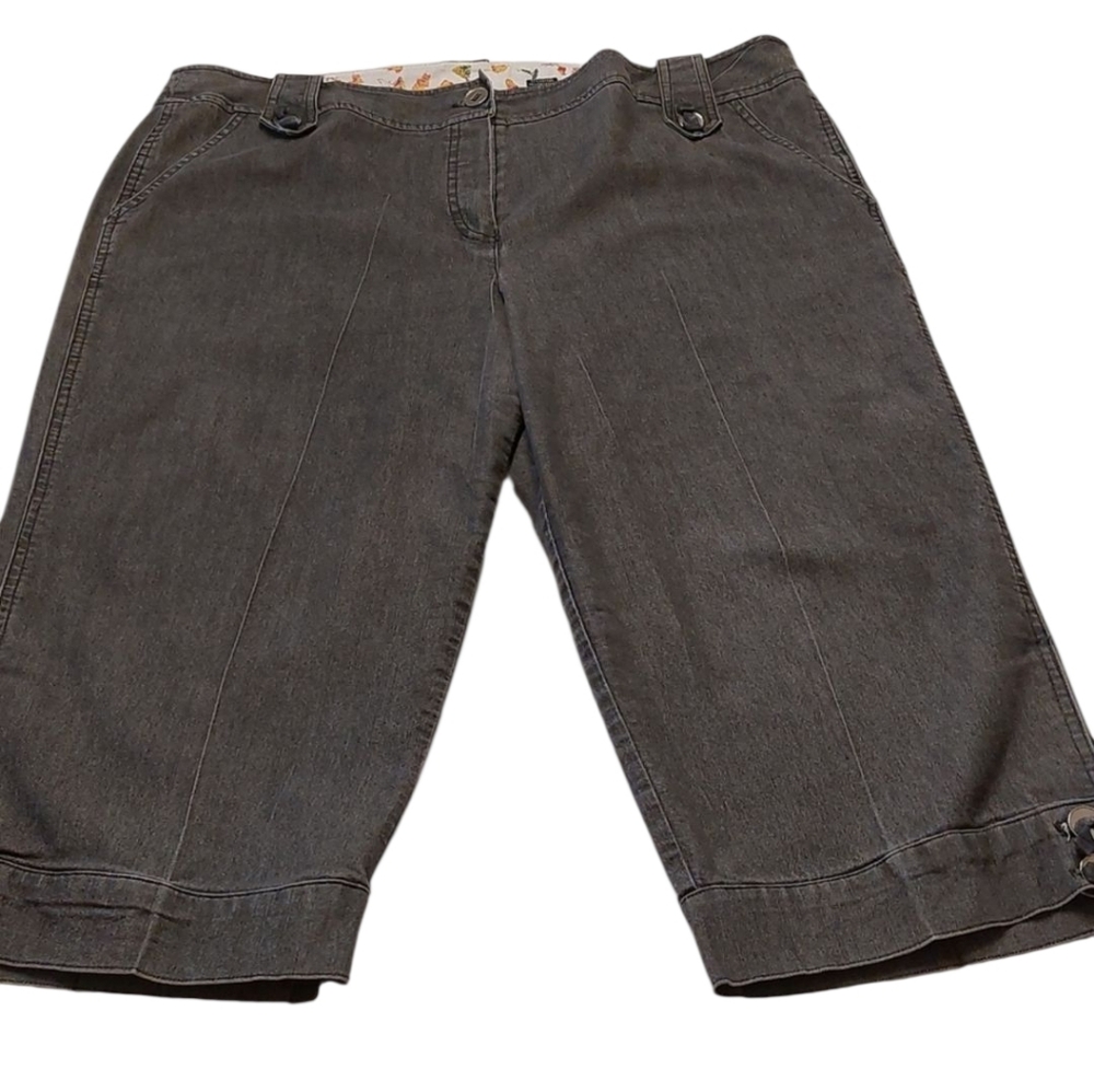 Sandro Heather Black Denim Capri Pants EUC 18W
